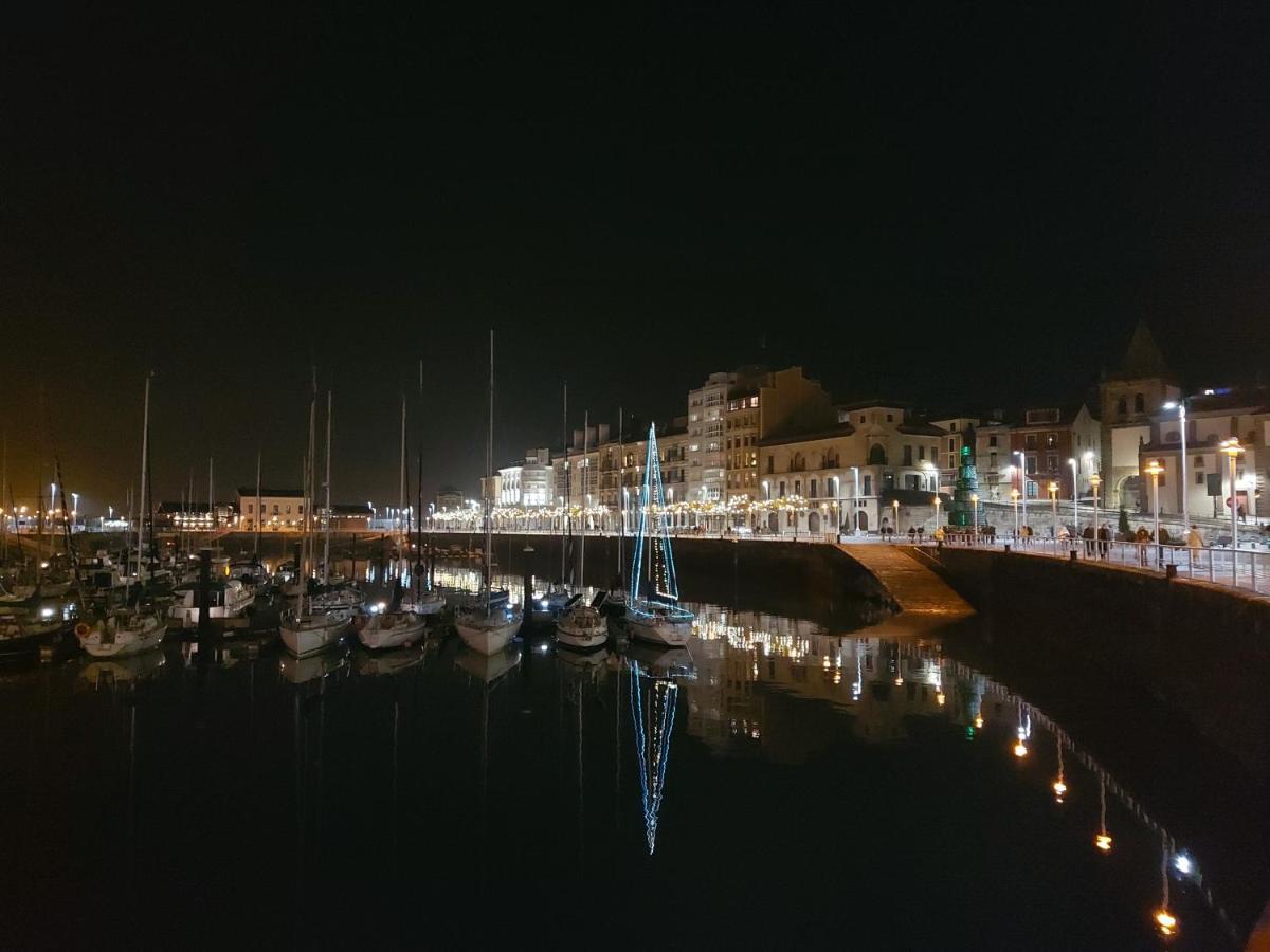 La Galeria De San Lorenzo Gijón Buitenkant foto